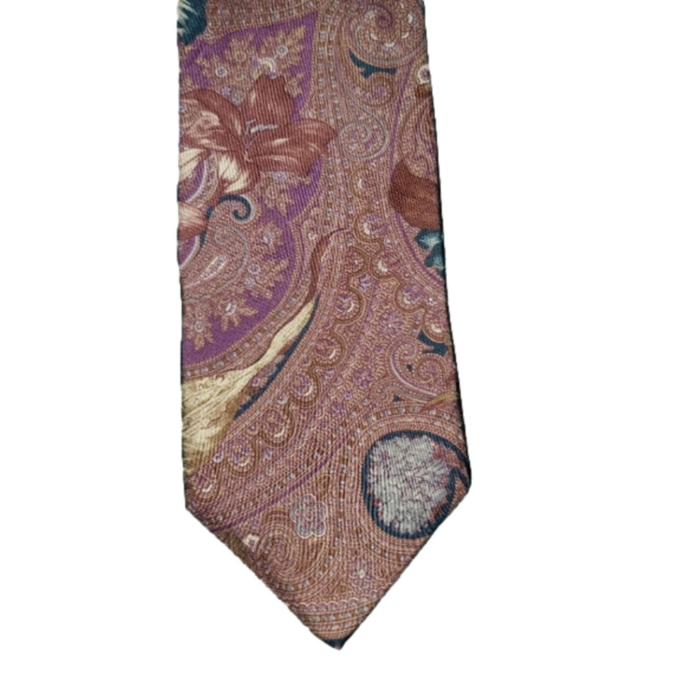 : Red Patterned Tie New